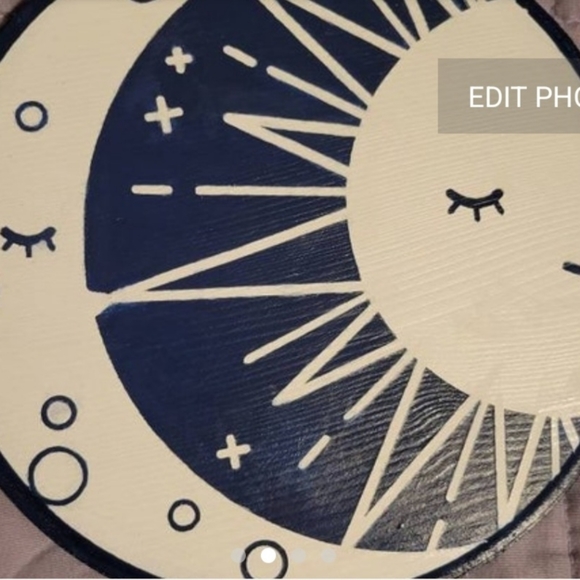 Sun & moon hand painting - Picture 2 of 4